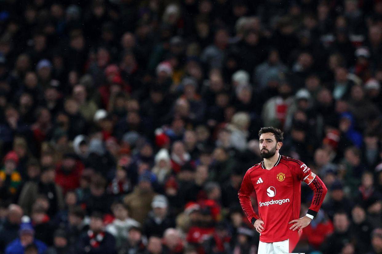 包含布鲁诺·费尔南德斯手感滚烫，带领巴黎圣日耳曼横扫俄克拉荷马城雷霆，赛后一句话霸气侧漏的词条